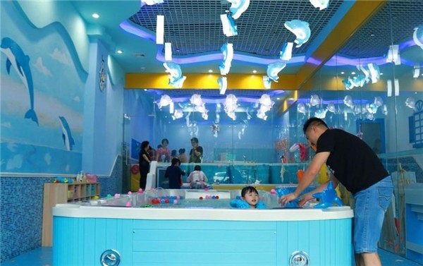 蓝豚湾婴童生活馆